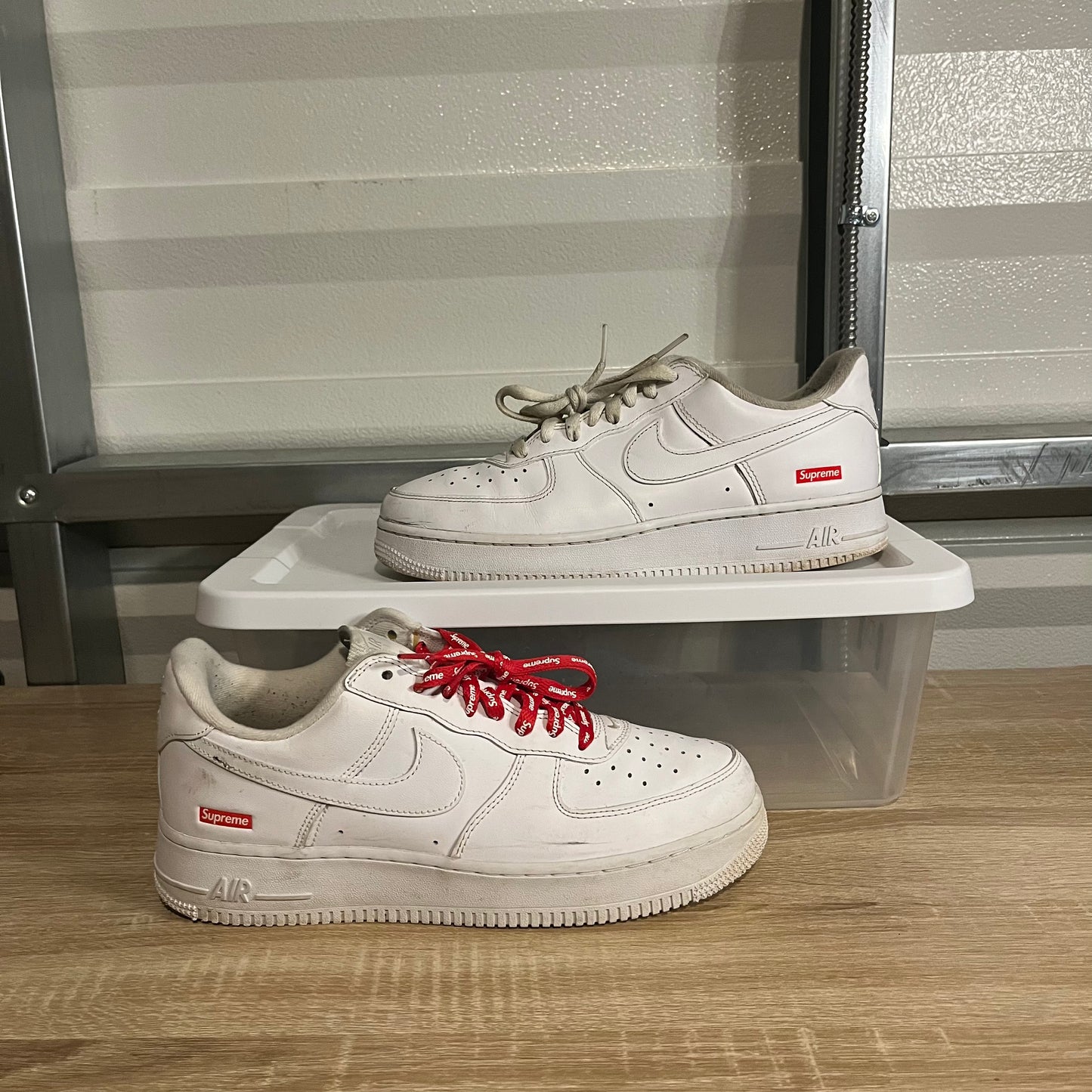 Size 8.5 - AF 1 Low Supreme White