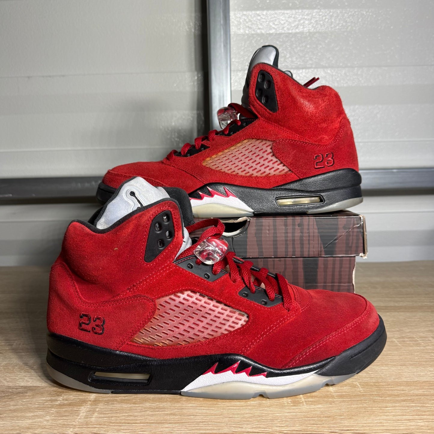 Size 12 - AJ 5 Retro Raging Bull
