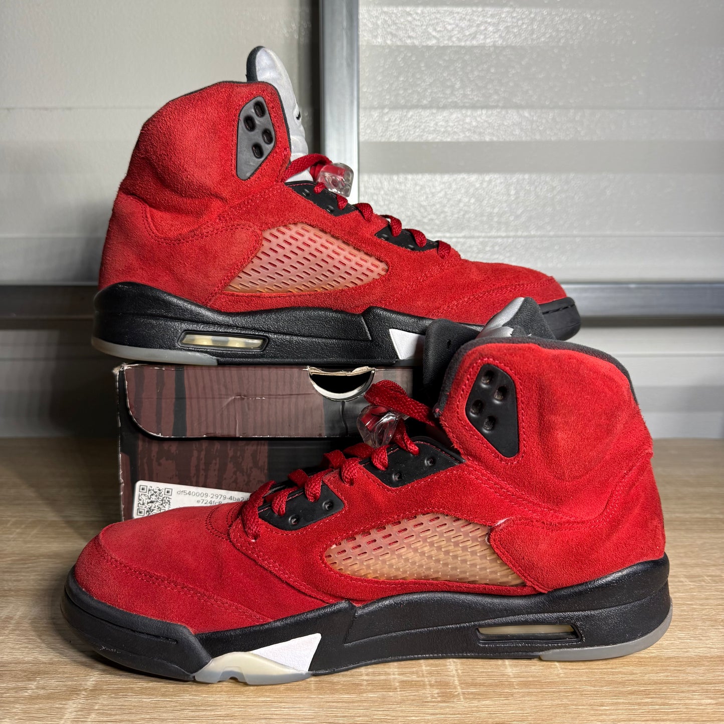 Size 12 - AJ 5 Retro Raging Bull