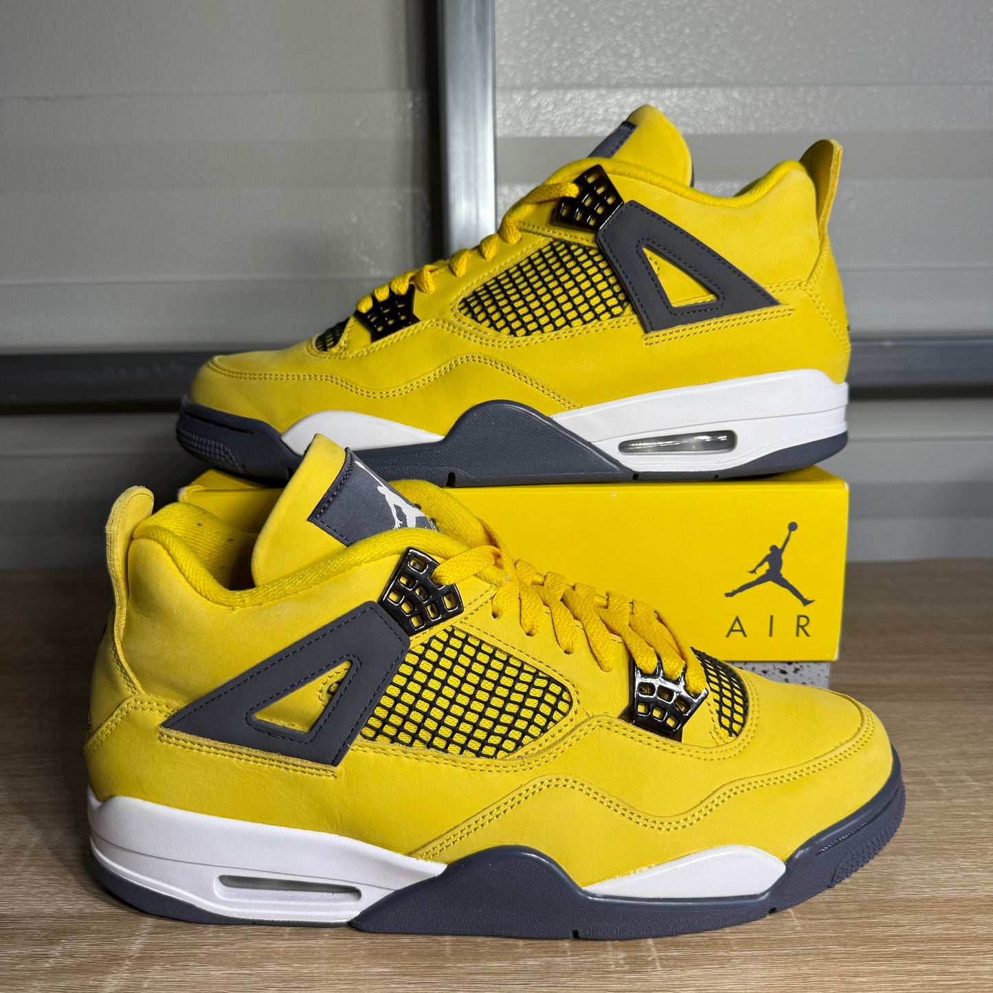 Size 11.5 - AJ 4 Retro Lightning