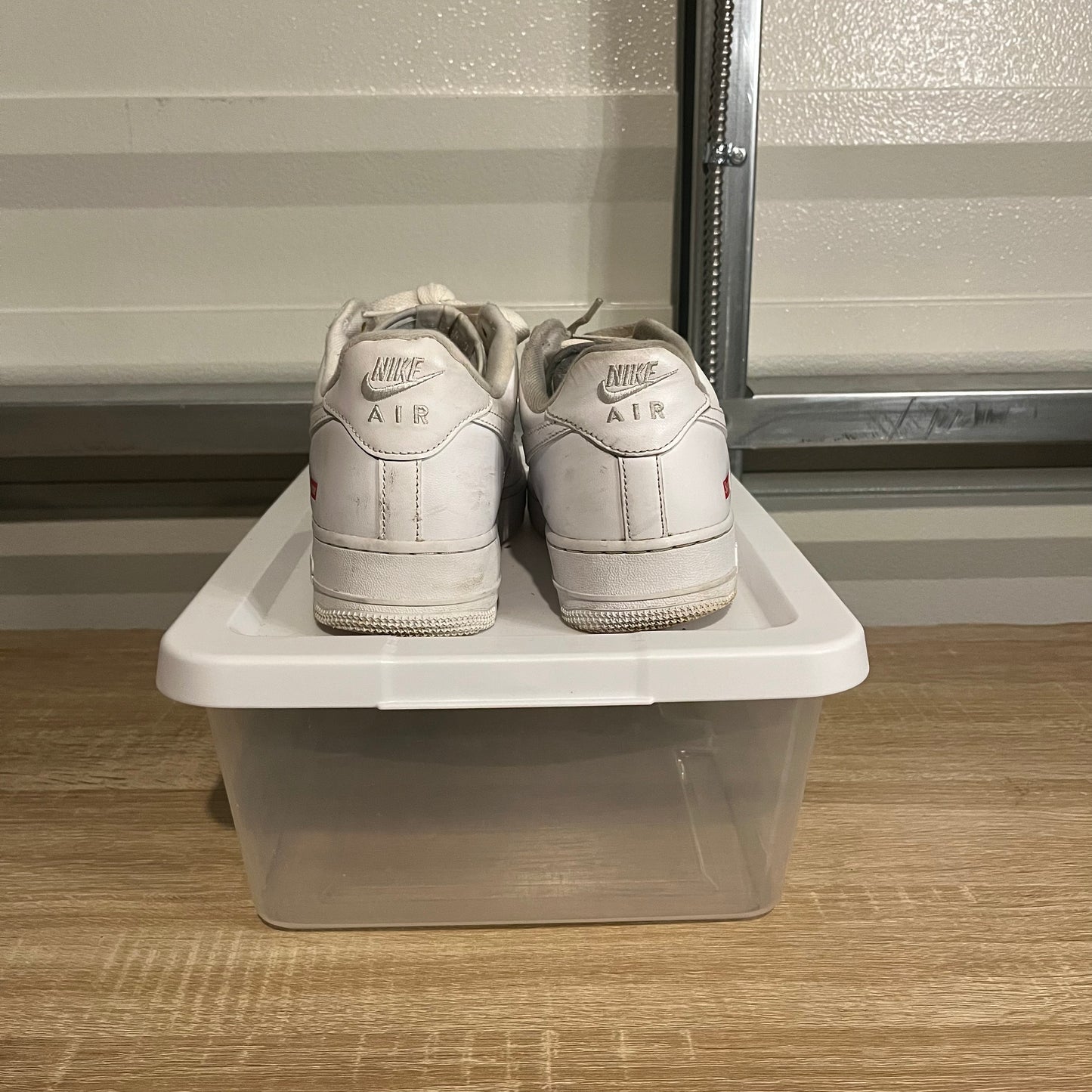 Size 9.5 - AF 1 Low Supreme White