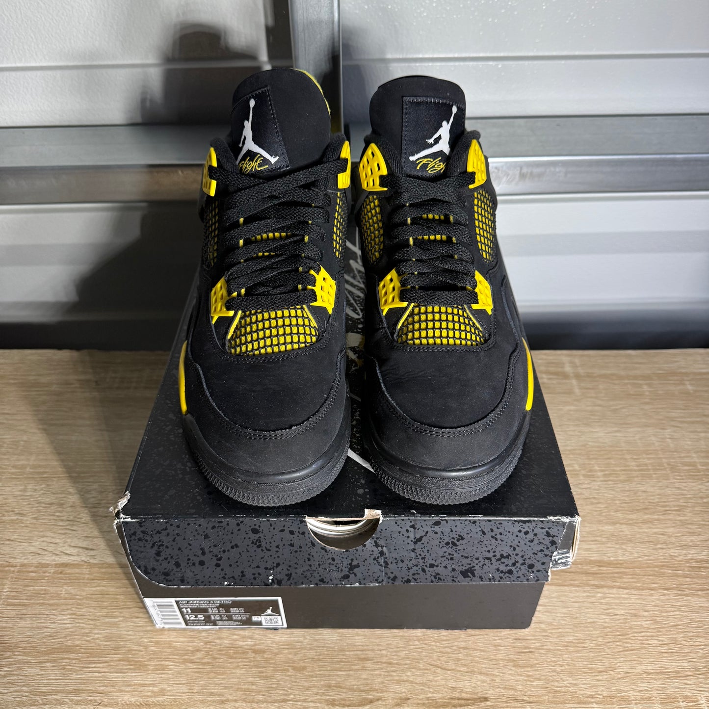 Size 11 - AJ 4 Retro Thunder
