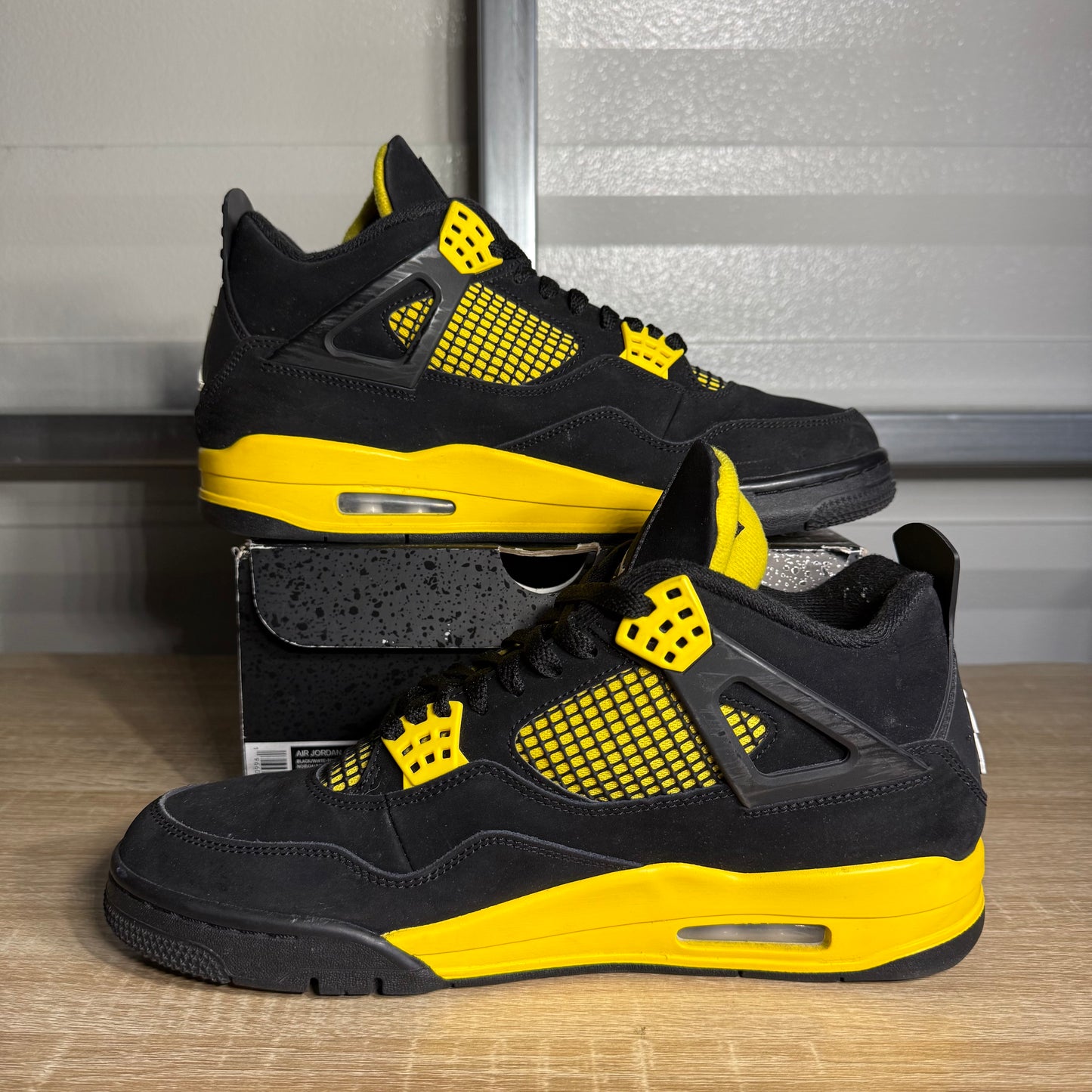 Size 11 - AJ 4 Retro Thunder