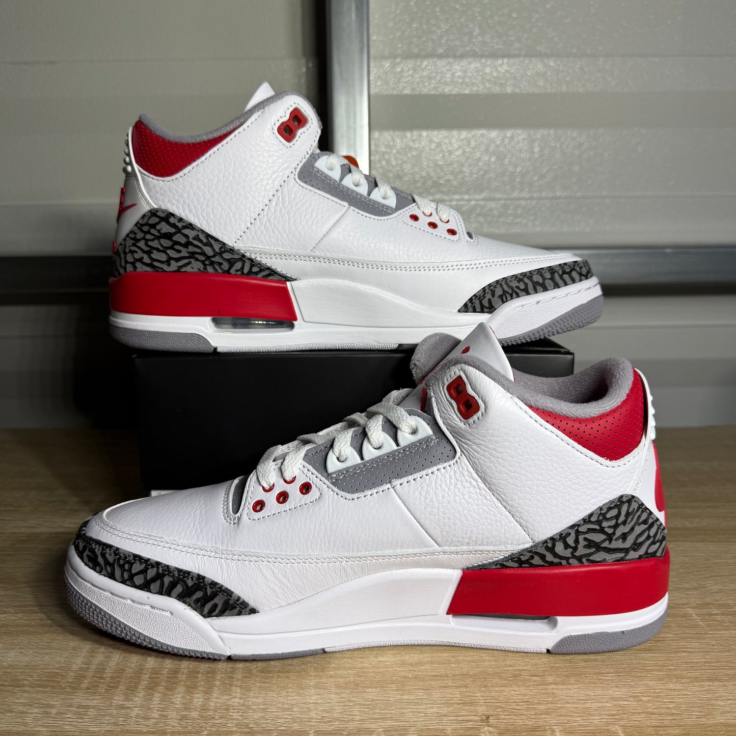 Size 9.5 – AJ 3 Retro Fire Red
