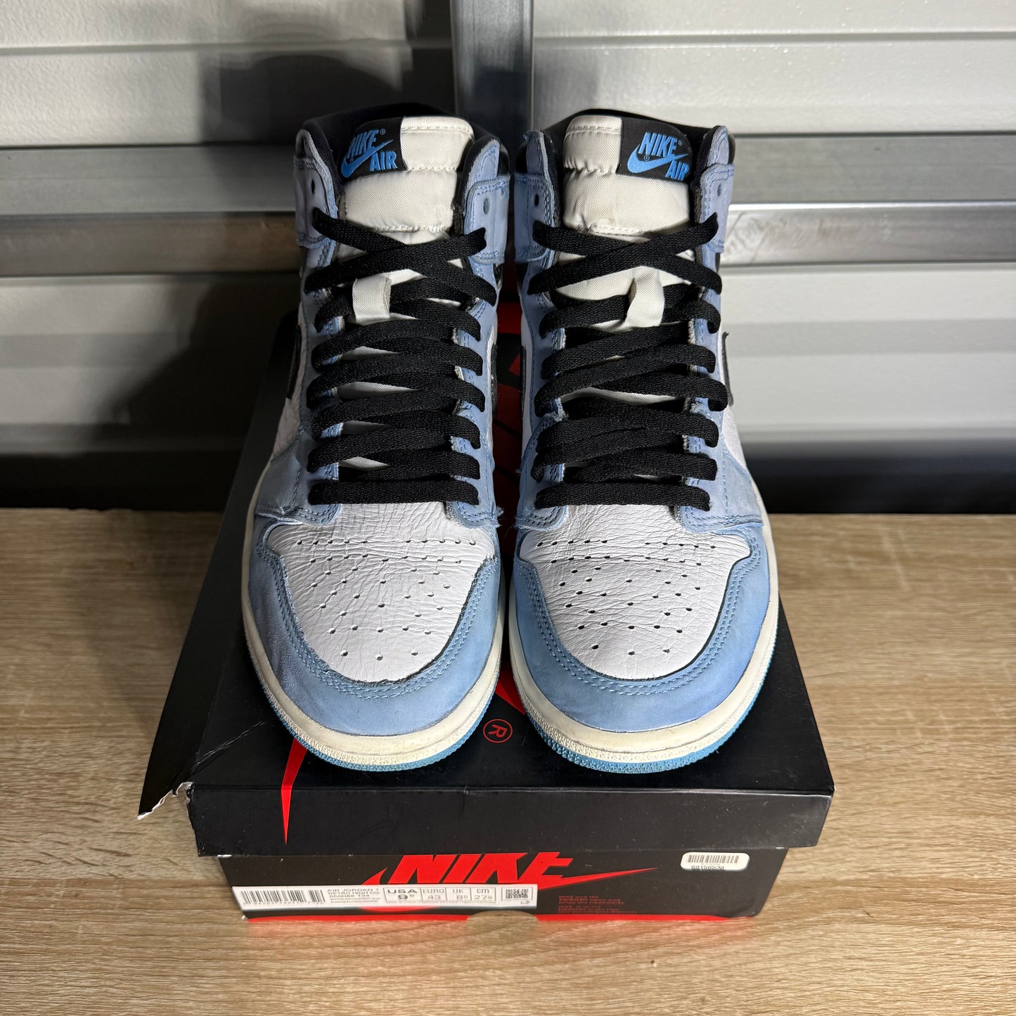 Size 9.5 - AJ 1 Retro High OG University Blue