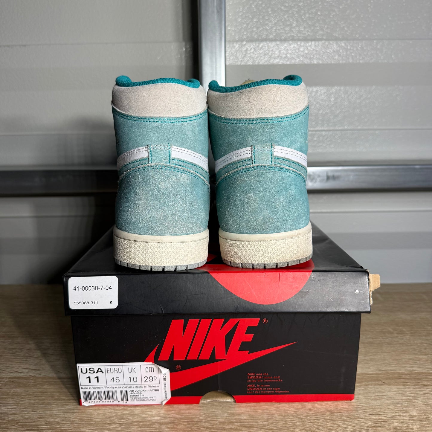 Size 11 -  AJ 1 Retro High OG Turbo Green