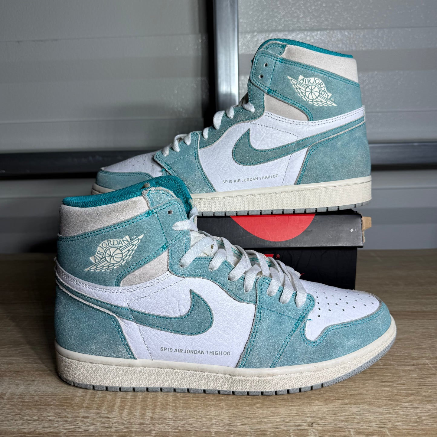 Size 11 -  AJ 1 Retro High OG Turbo Green
