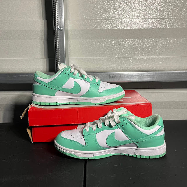 Size 9W - Dunk Low Retro Green Glow