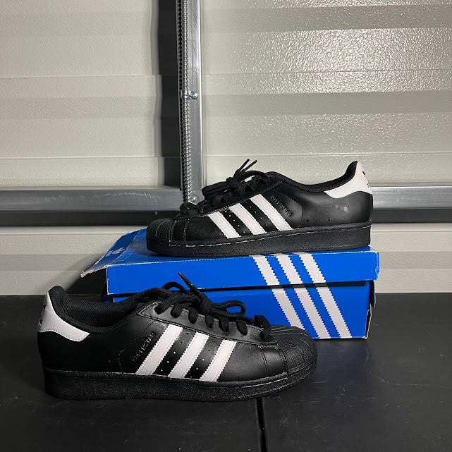 Size 10.5 - Superstar II Black and White