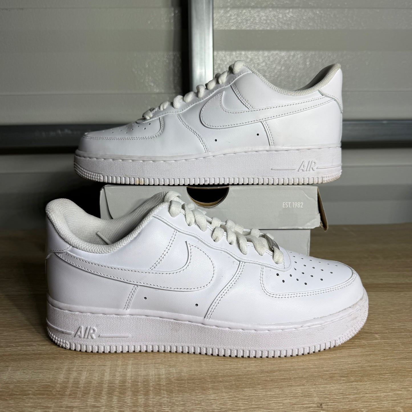 Size 8 - AF 1 '07 Low White
