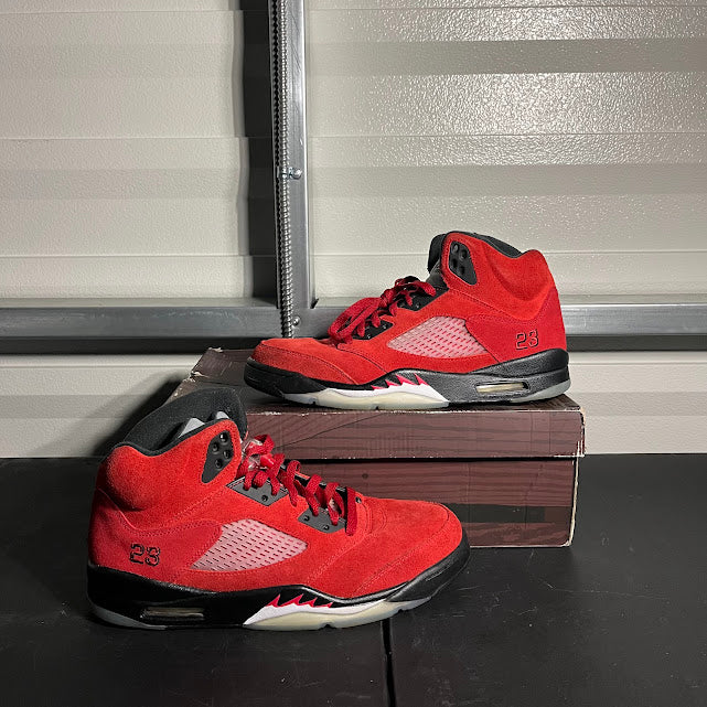 Size 11 - AJ 5 Retro Raging Bull