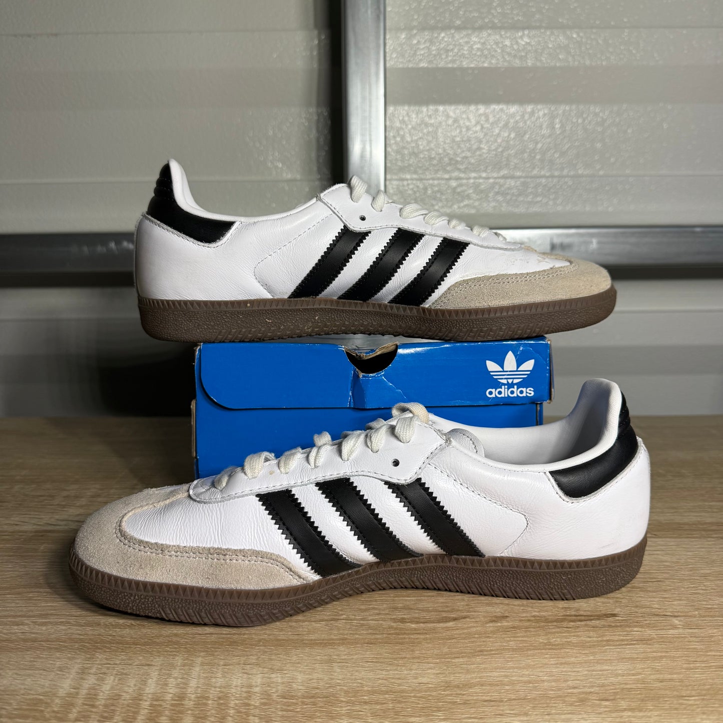 Size 9W - Samba OG
