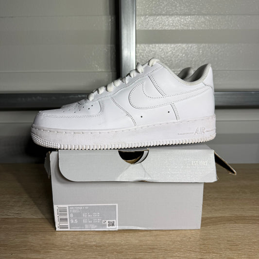 Size 8 - AF 1 '07 Low White