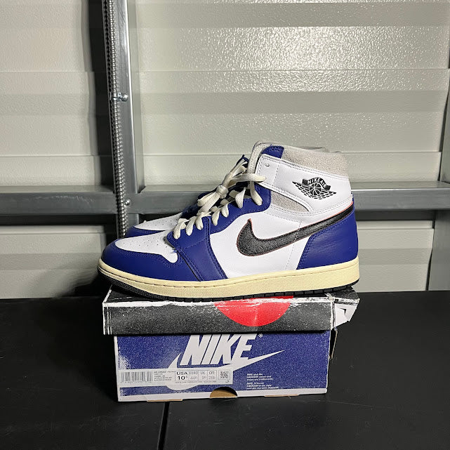 Size 10.5 - AJ 1 Retro High Rare Air