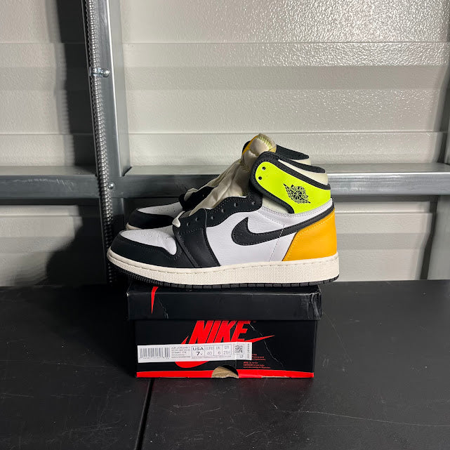 Size 7Y - AJ 1 Retro High Volt Gold
