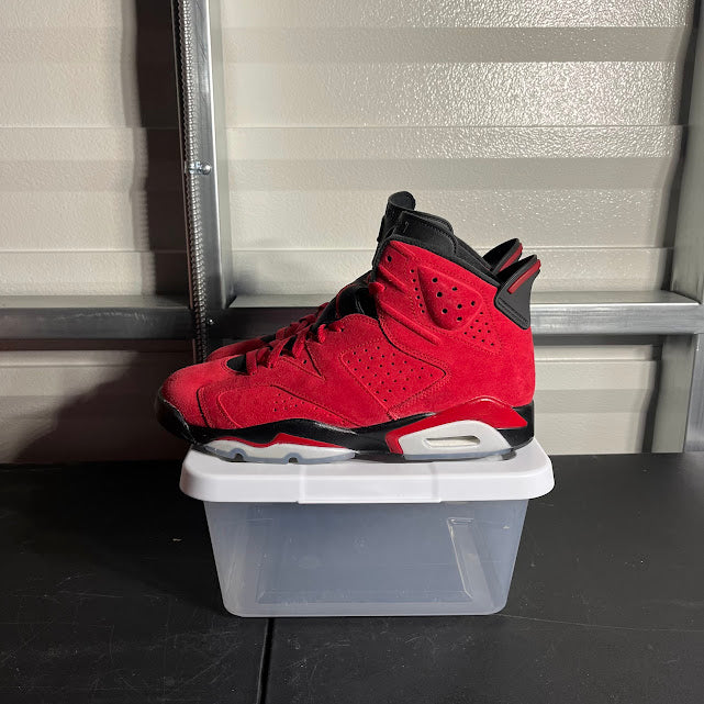 Size 10 - AJ 6 Retro Toro Bravo
