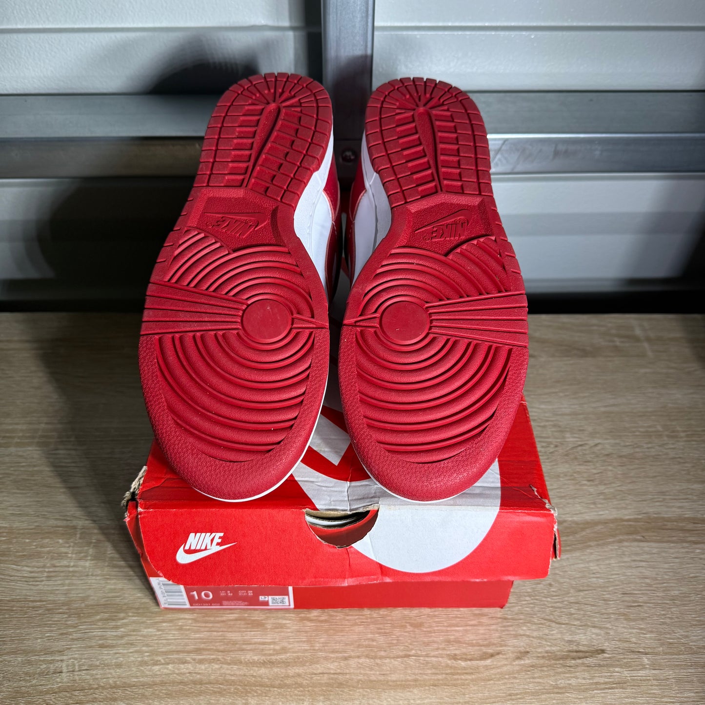 Size 10 - Dunk Low Retro Gym Red
