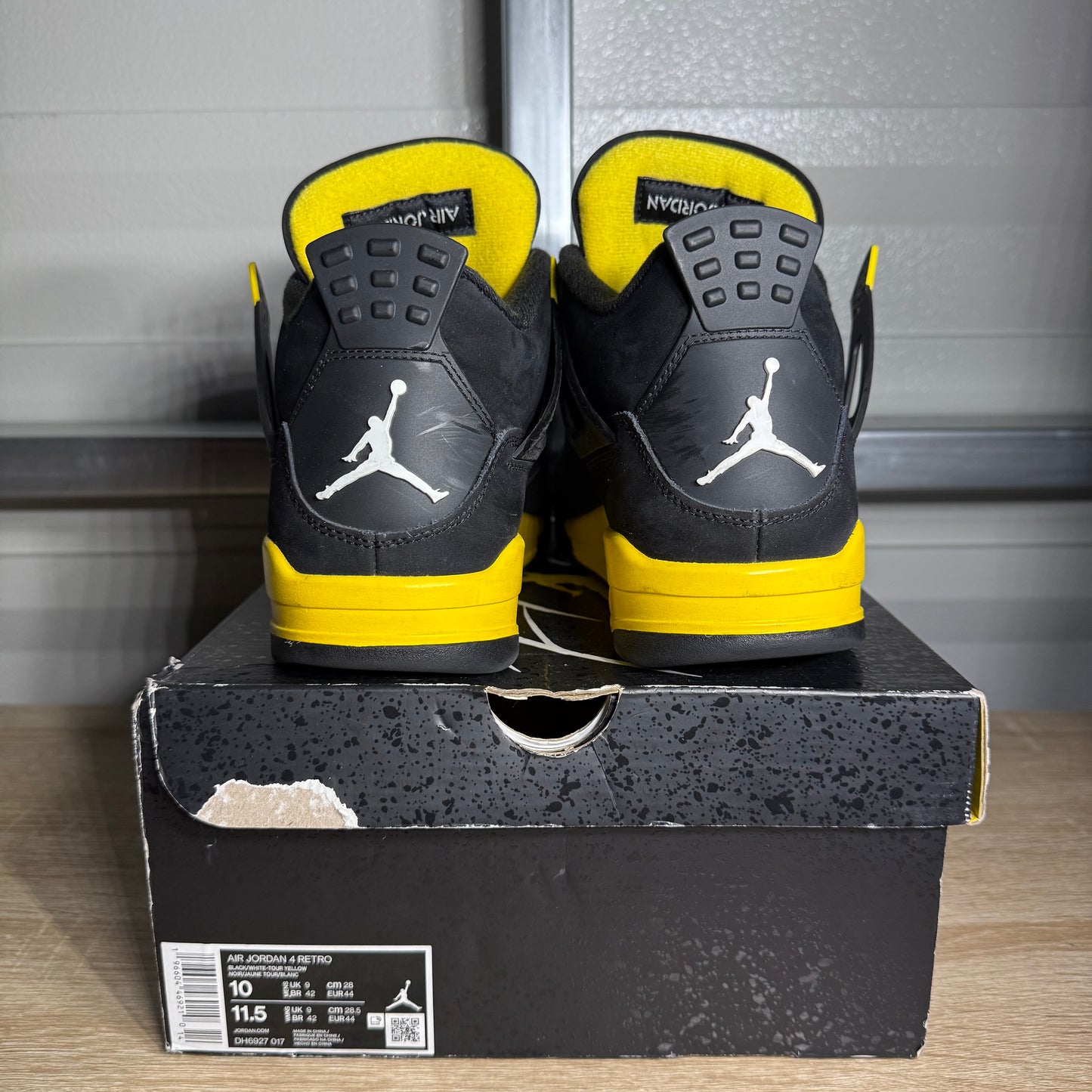 Size 10 - AJ 4 Retro Thunder
