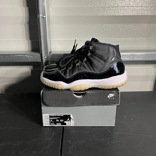Size 7Y - AJ 11 Retro Jubilee