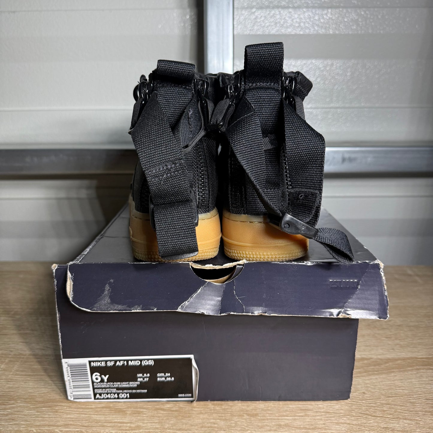 Size 6Y - SF AF 1 Mid Black Gum