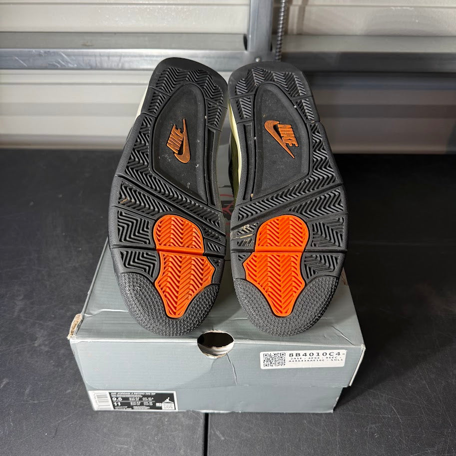 Size 9.5 - AJ 4 Retro Undefeated Deep Green and Clementine