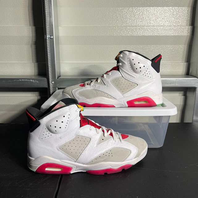 Size 13 - AJ 6 Retro Hare