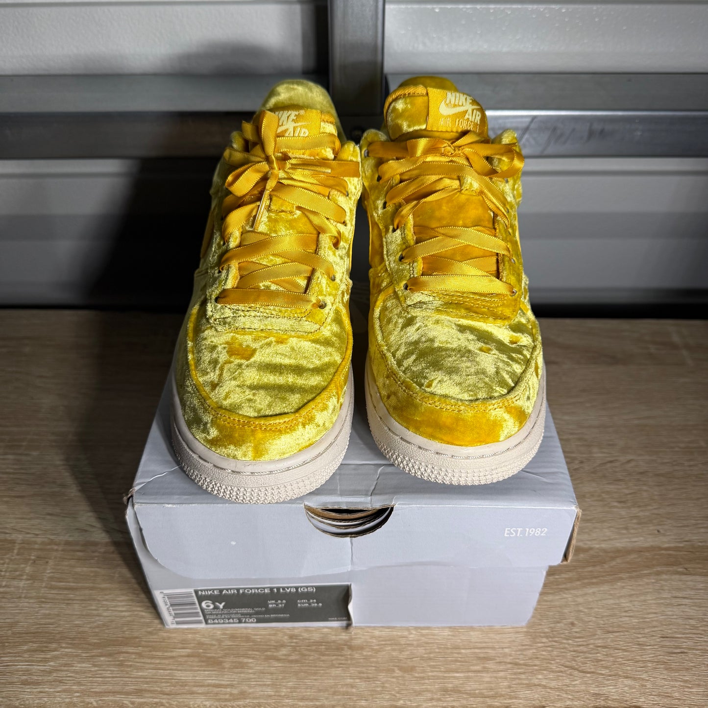 Size 6Y - AF 1 LV8 Mineral Gold