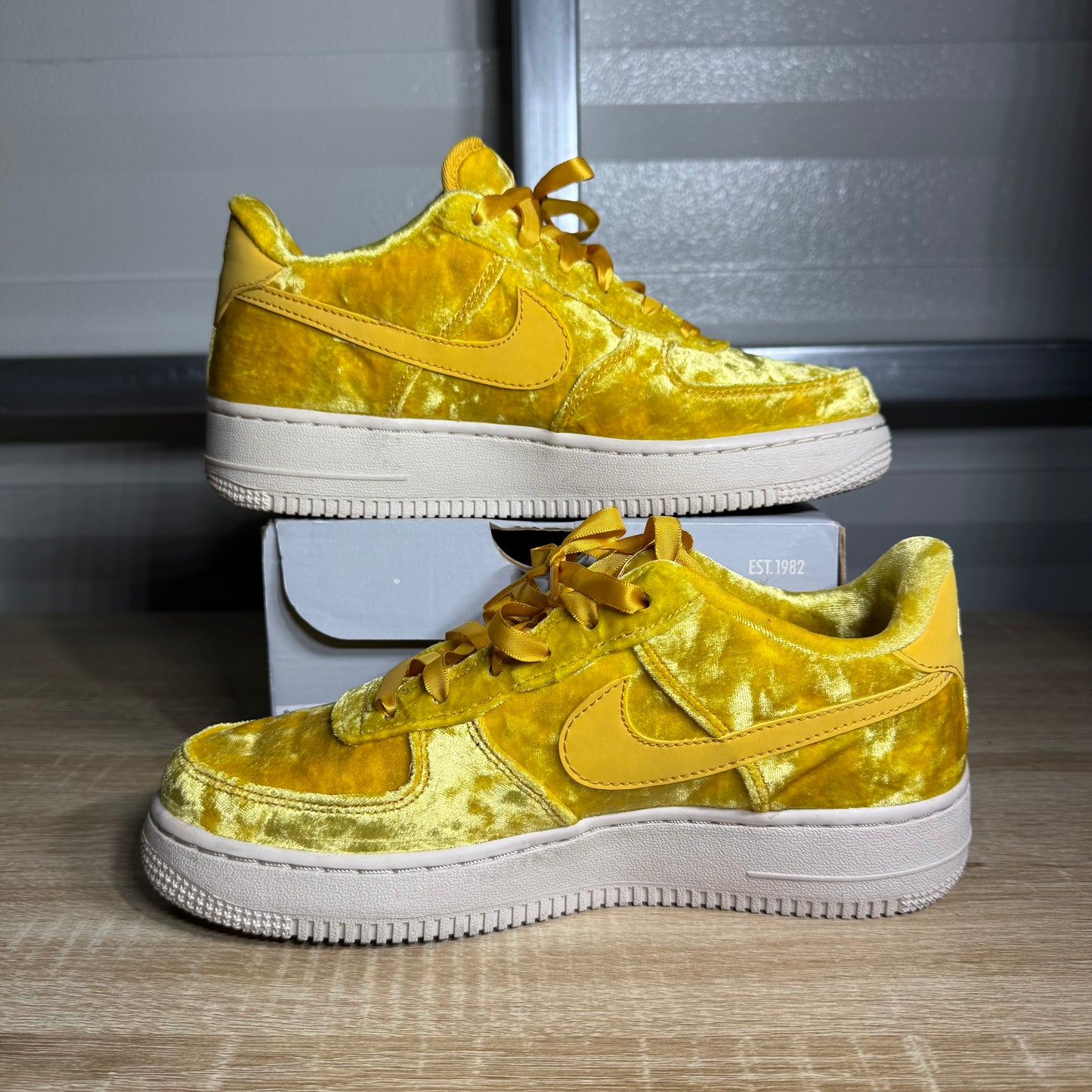 Size 6Y - AF 1 LV8 Mineral Gold