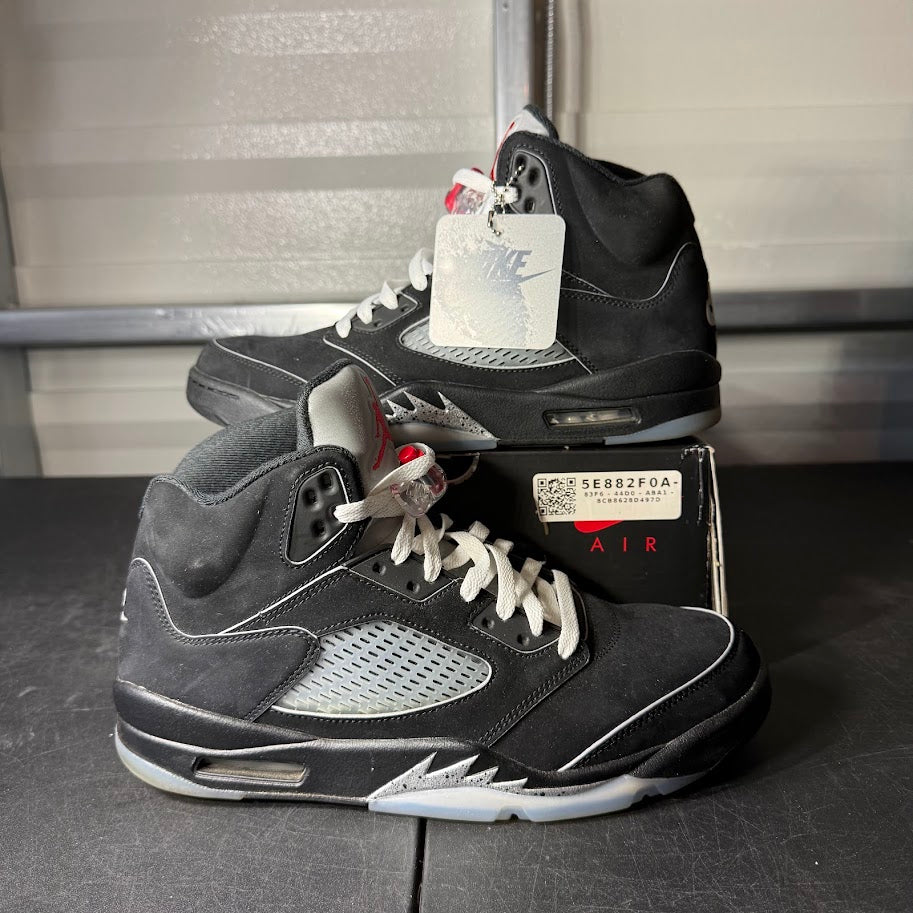Size 11 - AJ 5 Retro Black Metallic Reimagined