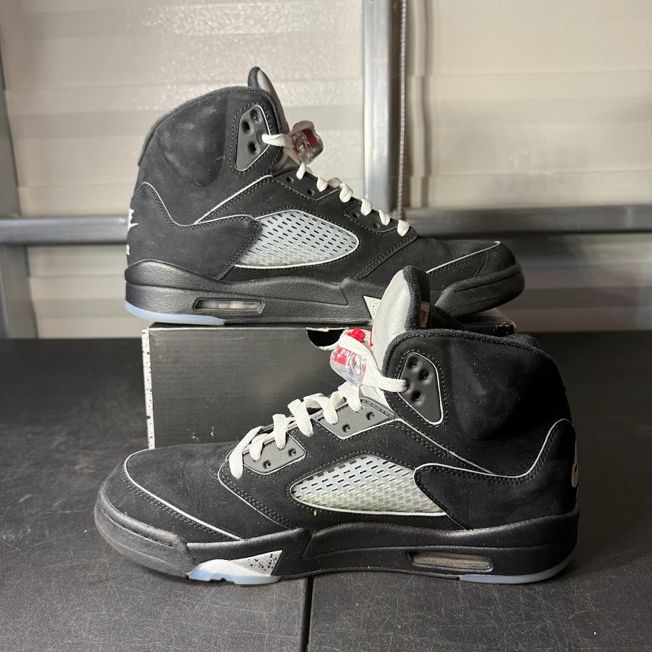 Size 11 - AJ 5 Retro Black Metallic Reimagined