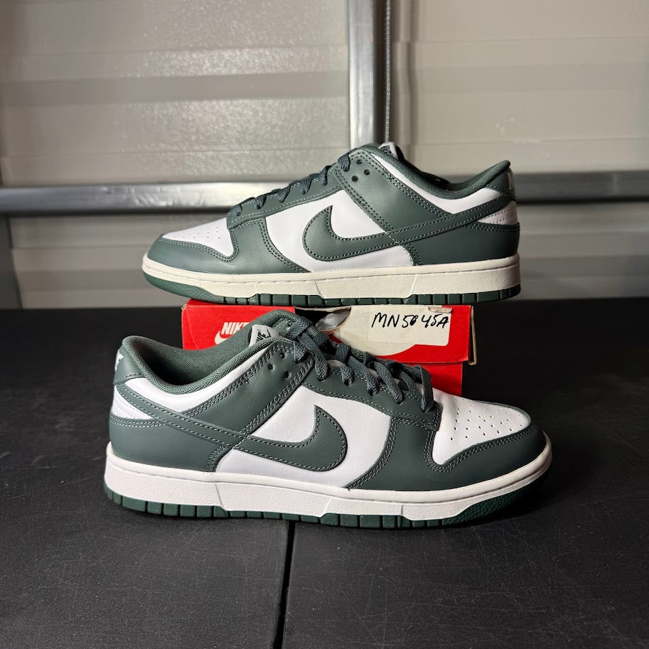Size 9 - Dunk Low Retro Vintage Green