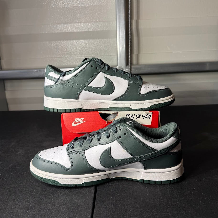 Size 9 - Dunk Low Retro Vintage Green