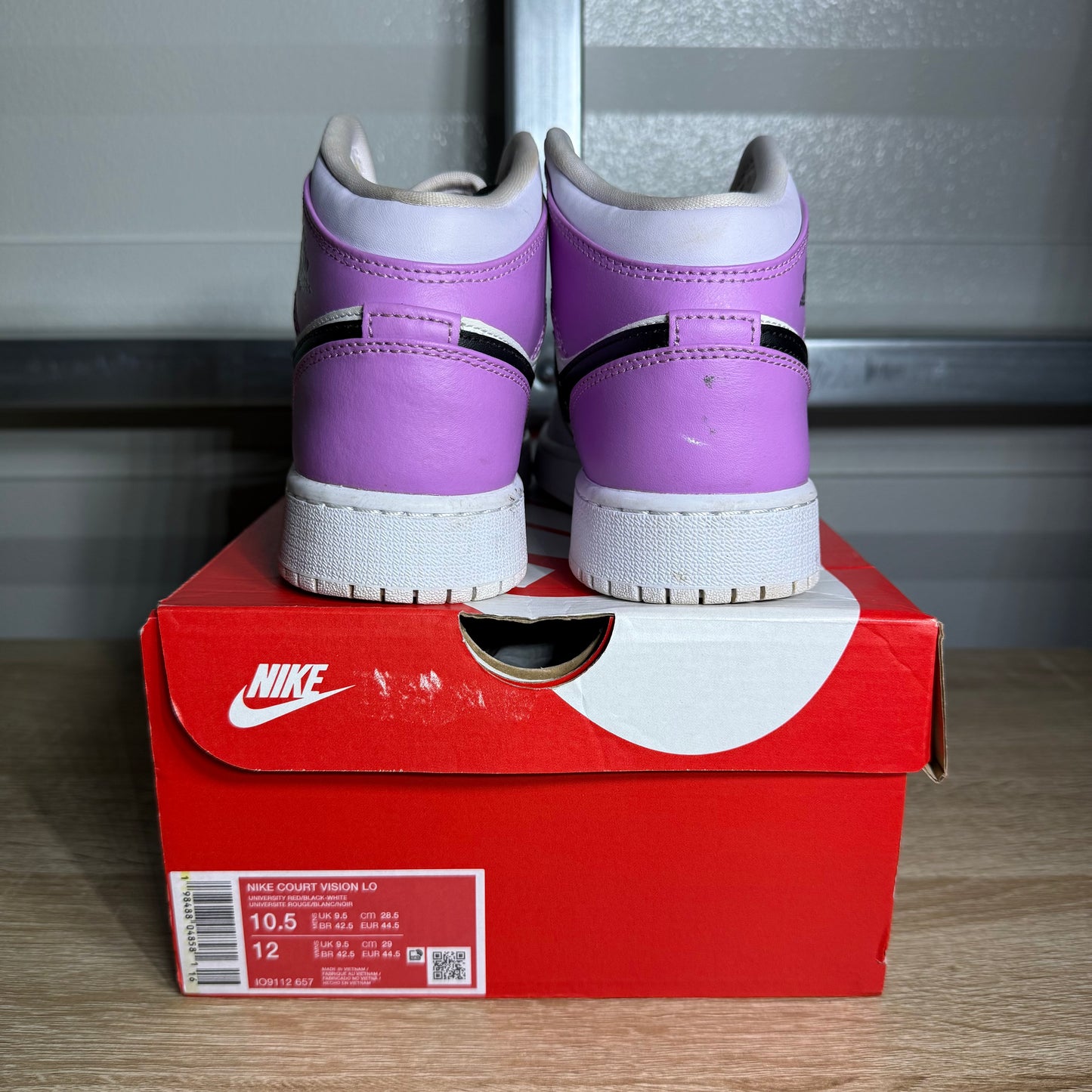 Size 5.5Y - AJ 1 Mid GS Barely Grape