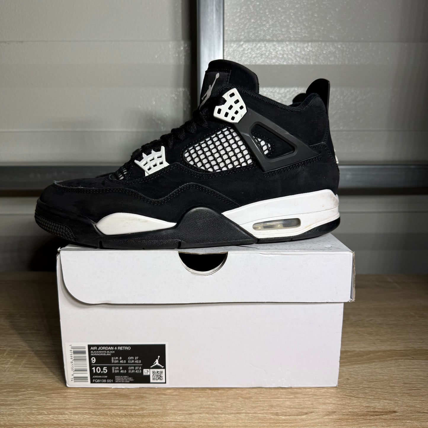 Size 9 - AJ 4 Retro White Thunder