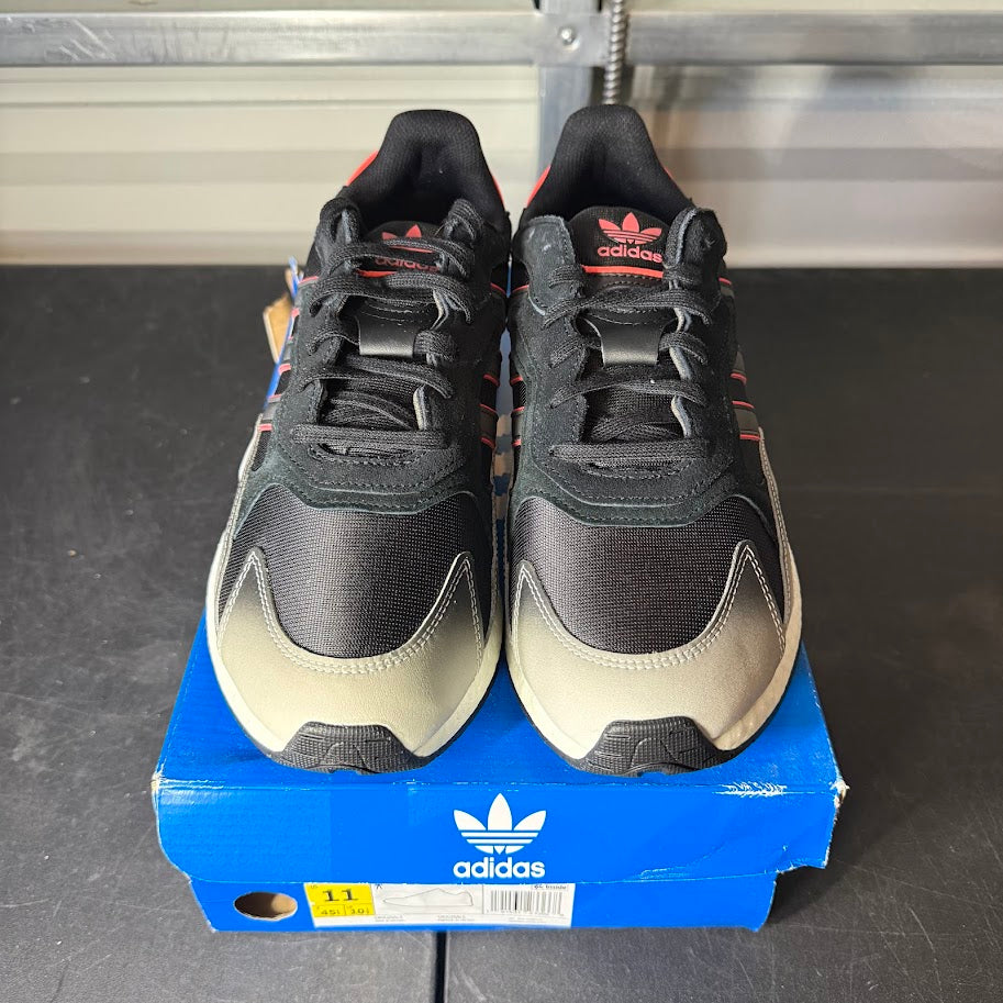 Size 11 - ADI Tresc Run Core Black Solar Red