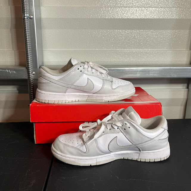 Size 9W - Dunk Low Retro Photon Dust