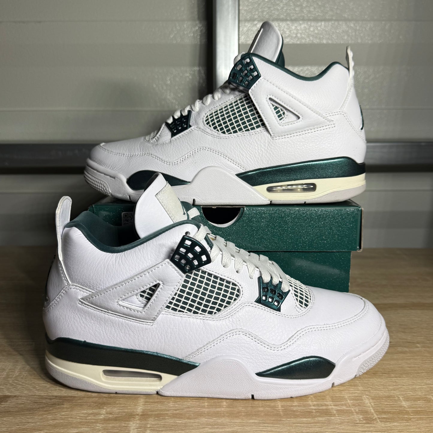 Size 9.5 - AJ 4 Retro Oxidized Green