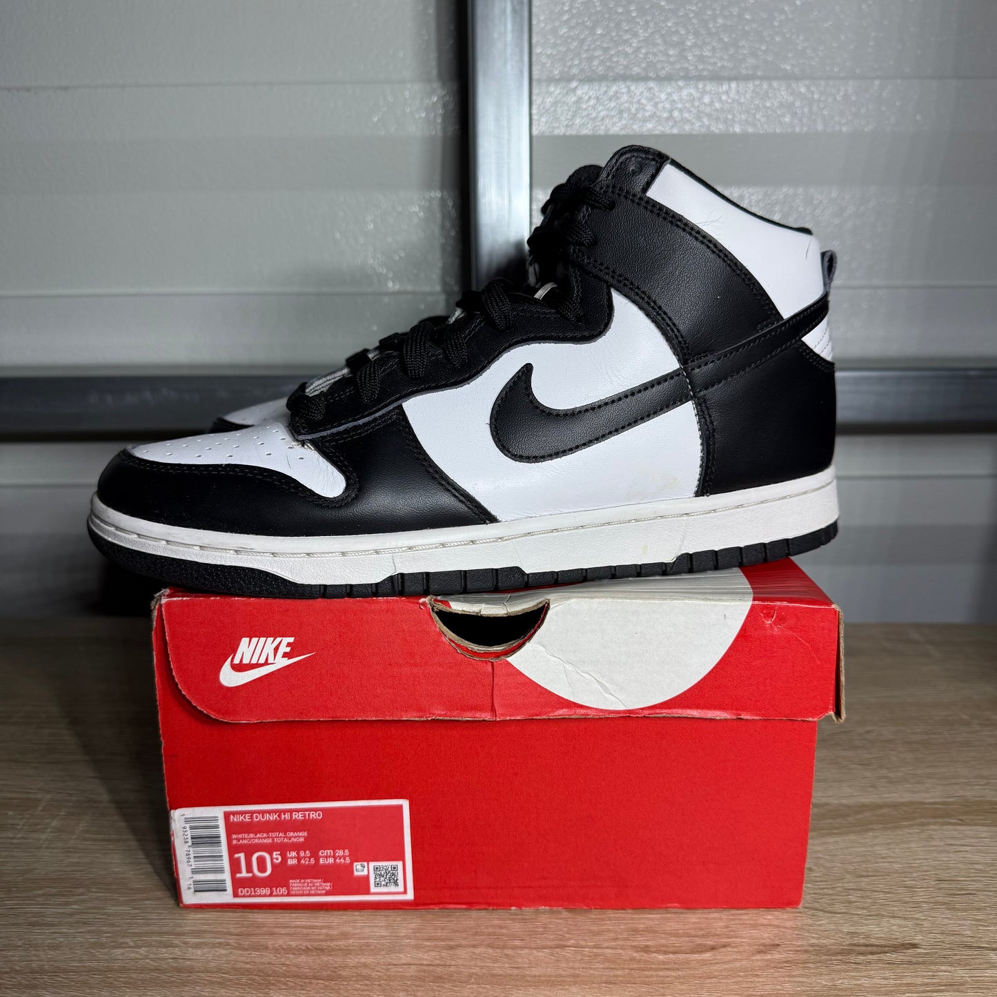 Size 10.5 - Dunk High Retro Panda