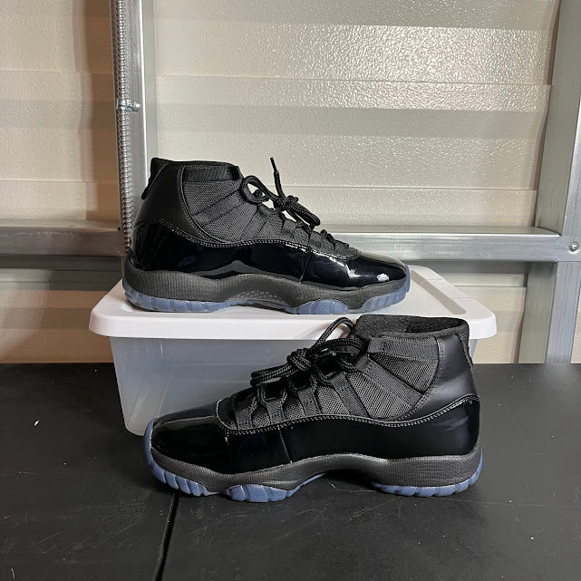 Size 10.5 - AJ 11 Retro Gamma Blue