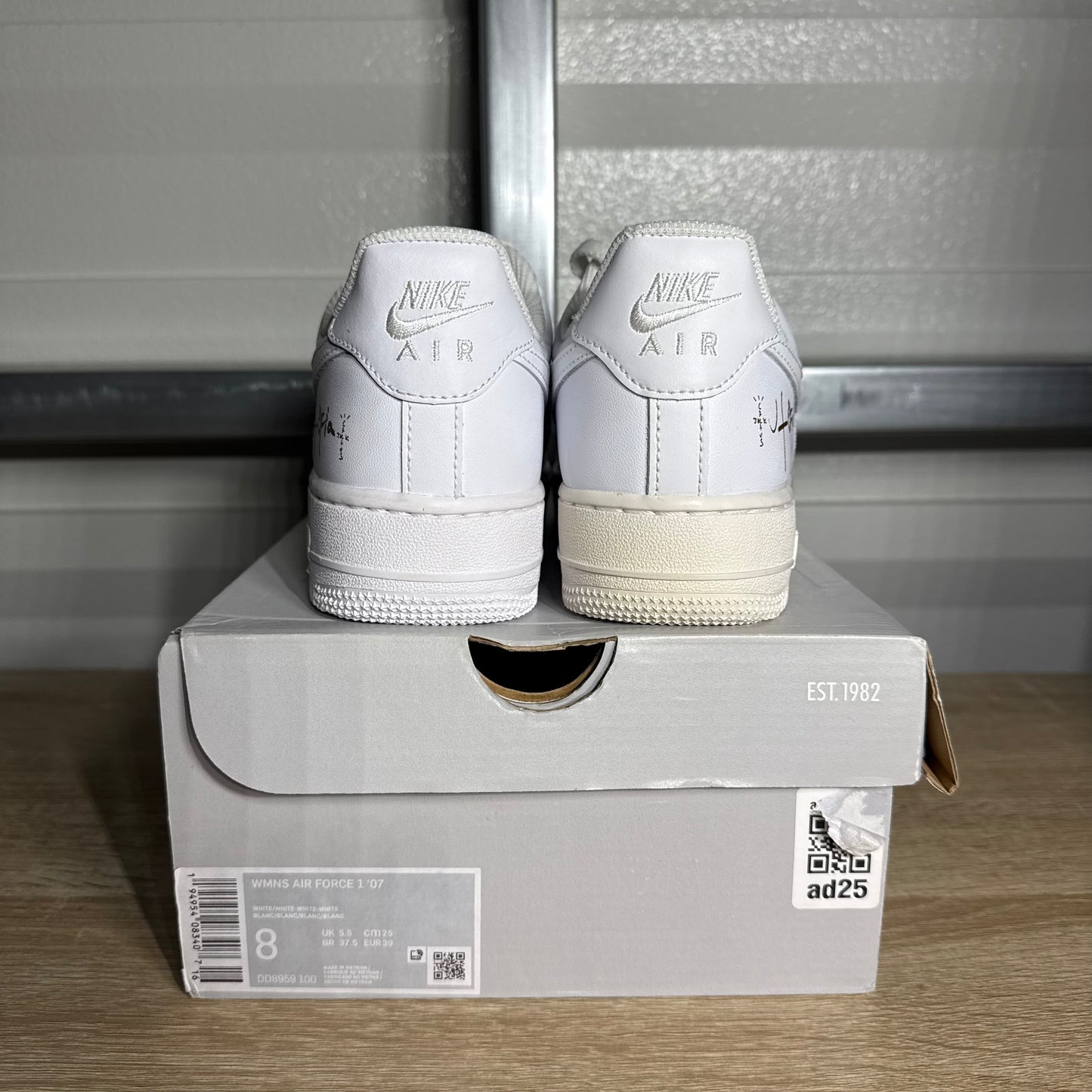Size 8W - AF 1 '07 Low Travis Scott Cactus Jack Utopia