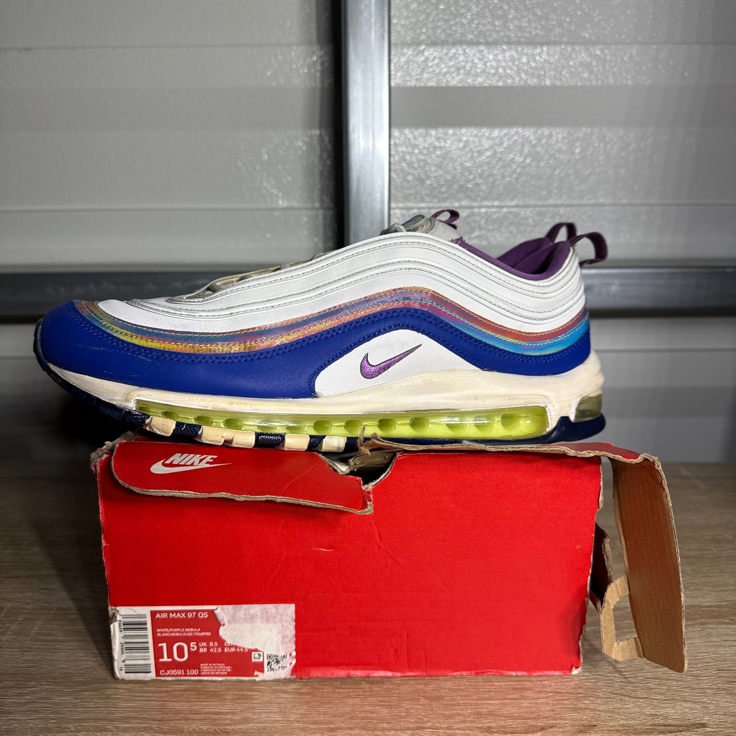 Size 10.5 - AM 97 Easter