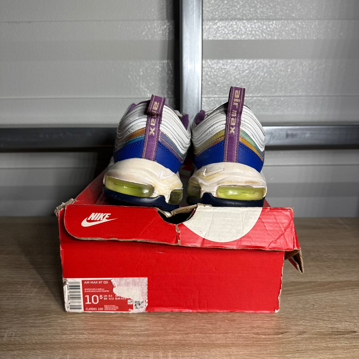 Size 10.5 - AM 97 Easter