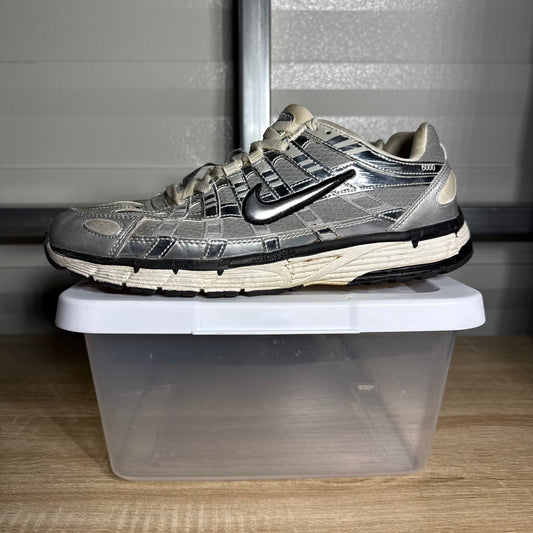 Size 10.5 - P-6000 Metallic Silver