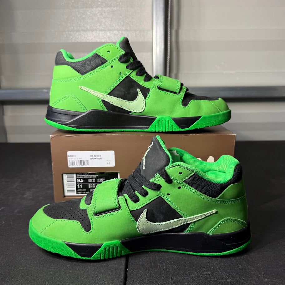 Size 9.5 - AJ Jumpman Jack TR Green Spark