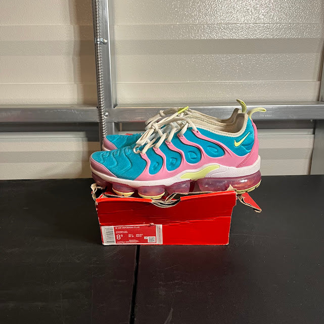 Size 8.5W - Air VaporMax Plus Easter