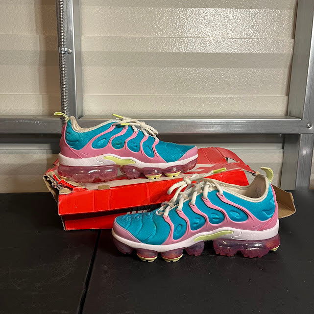 Size 8.5W - Air VaporMax Plus Easter