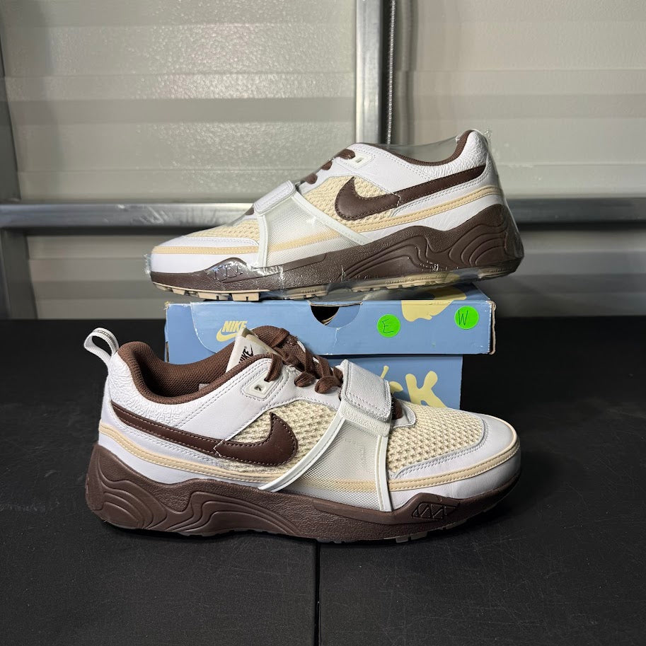 Size 12.5 - Zoom Field Jaxx Travis Scott Light Chocolate