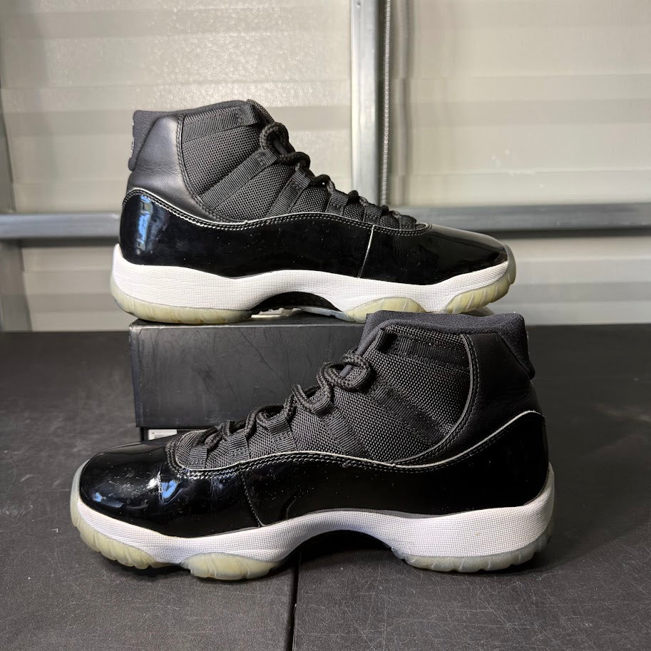 Size 10.5 - AJ 11 Retro Space Jam