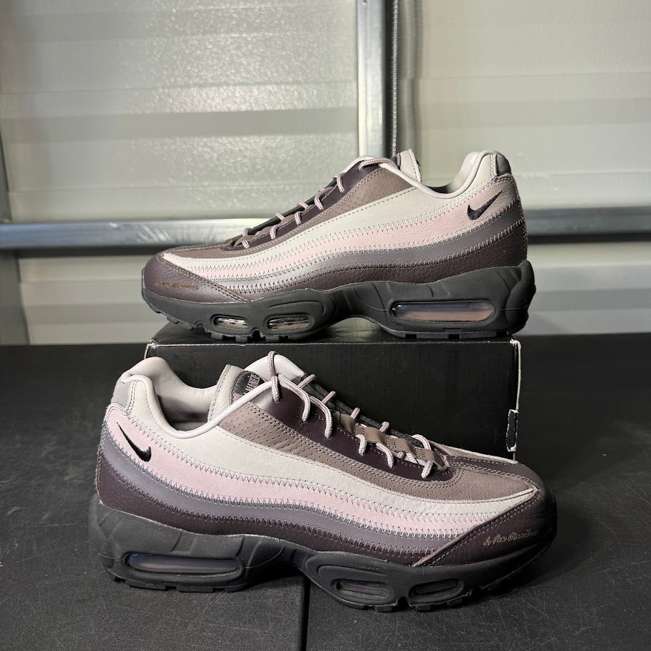 Size 9 - AM 95 A Ma Maniére While You Were Sleeping