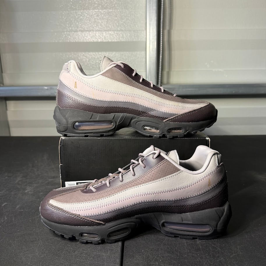 Size 9 - AM 95 A Ma Maniére While You Were Sleeping